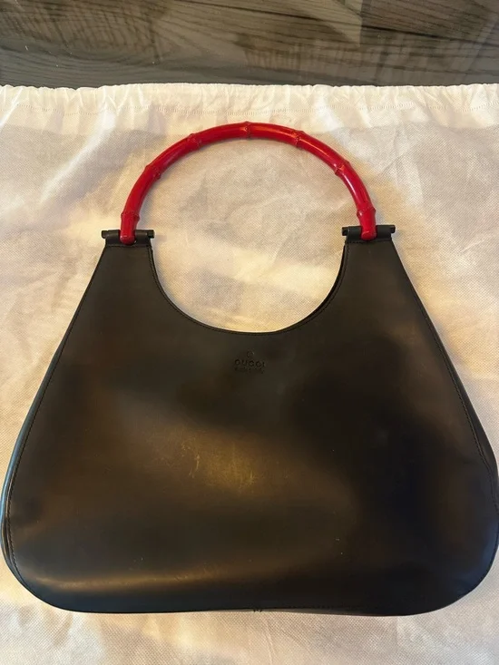 GUCCI Black Leather Bamboo Shoulder Bag - Picture 5 of 5